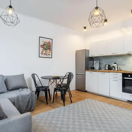Apartment Praline Malczewskiego *